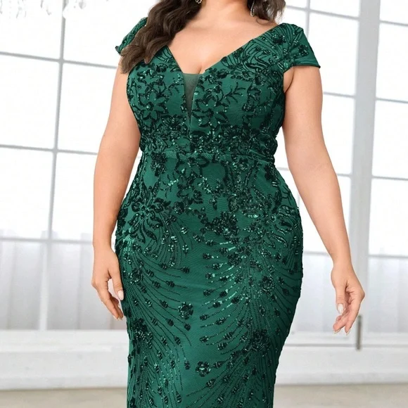 Plus V neck Sequin High Waisted Formal Black Tie Wedding Dress